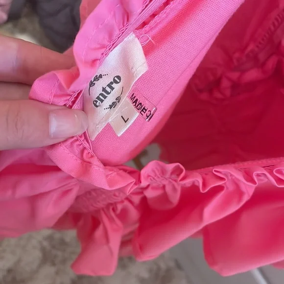 PINK RUFFLED TOP - Picture 3 of 3